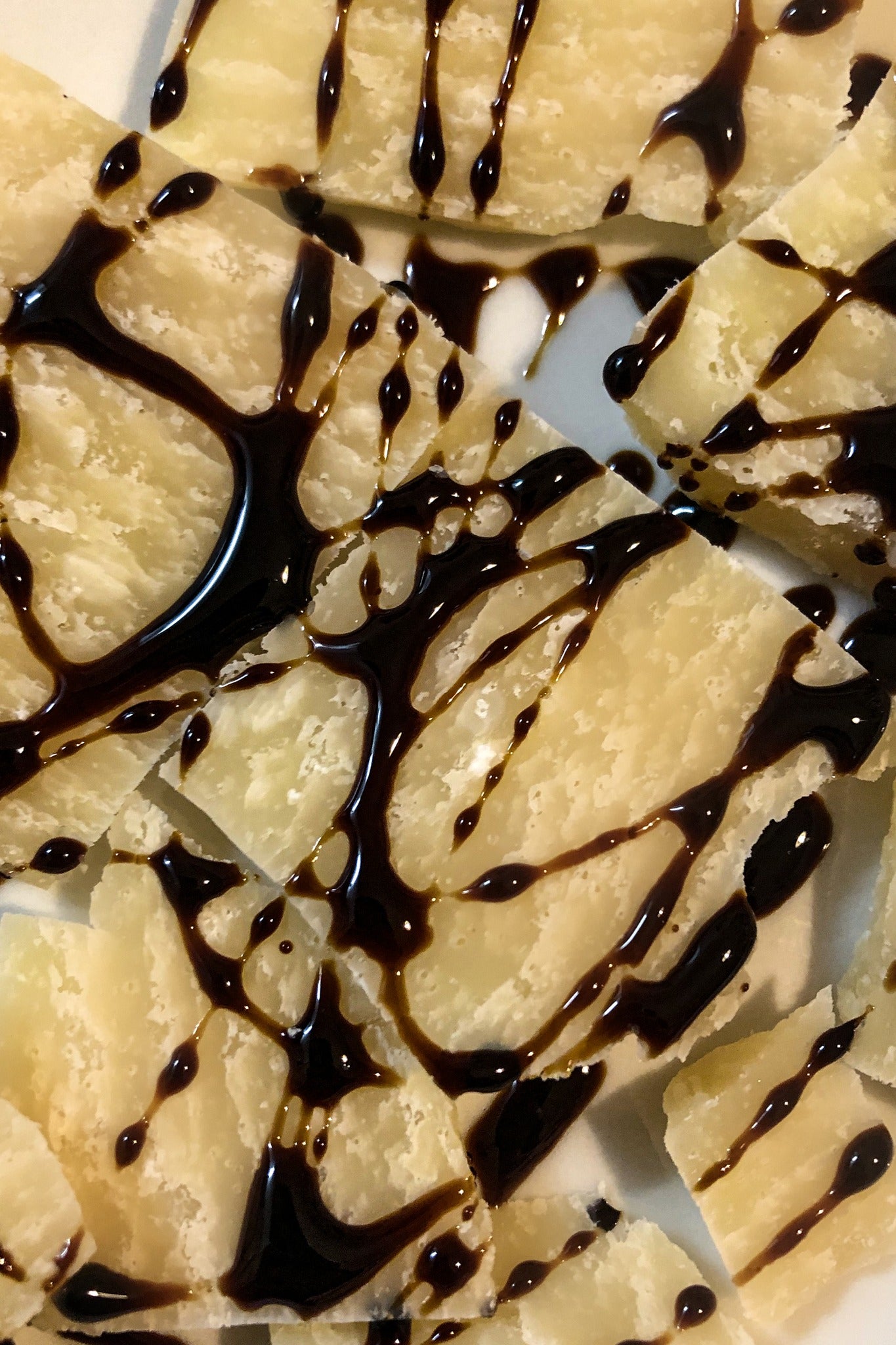 Creme aus Balsamico-Essig aus Modena IGP