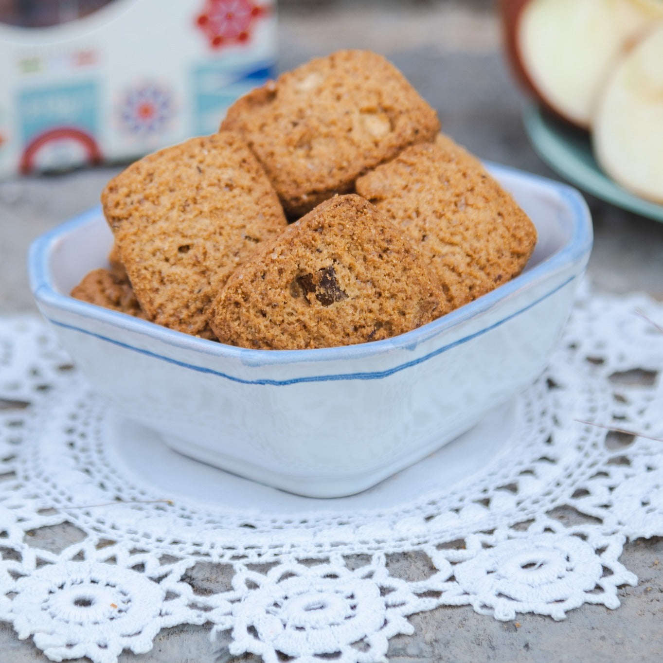 Cookies with candied apple and cinnamon, 210 g