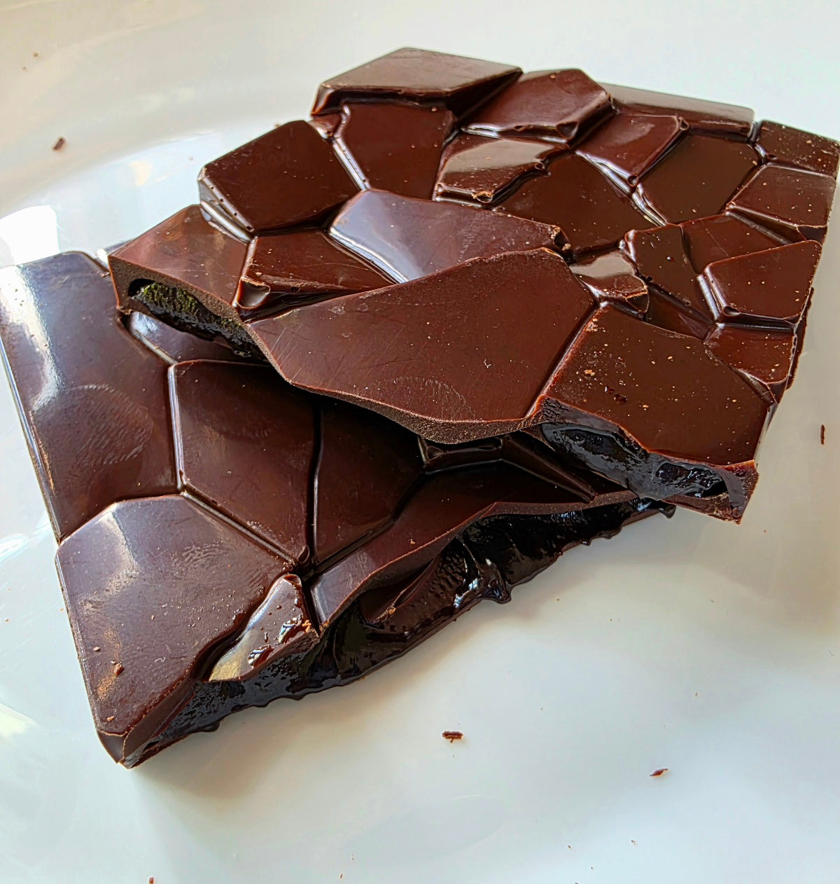 Dunkleschokoladentafel gefüllt mit Kirsch-Balsamico-Creme, 120 g