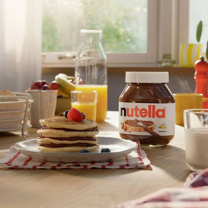 Nutella Ferrero Brotaufstrich mit Haselnüssen und Kakao, 950 g