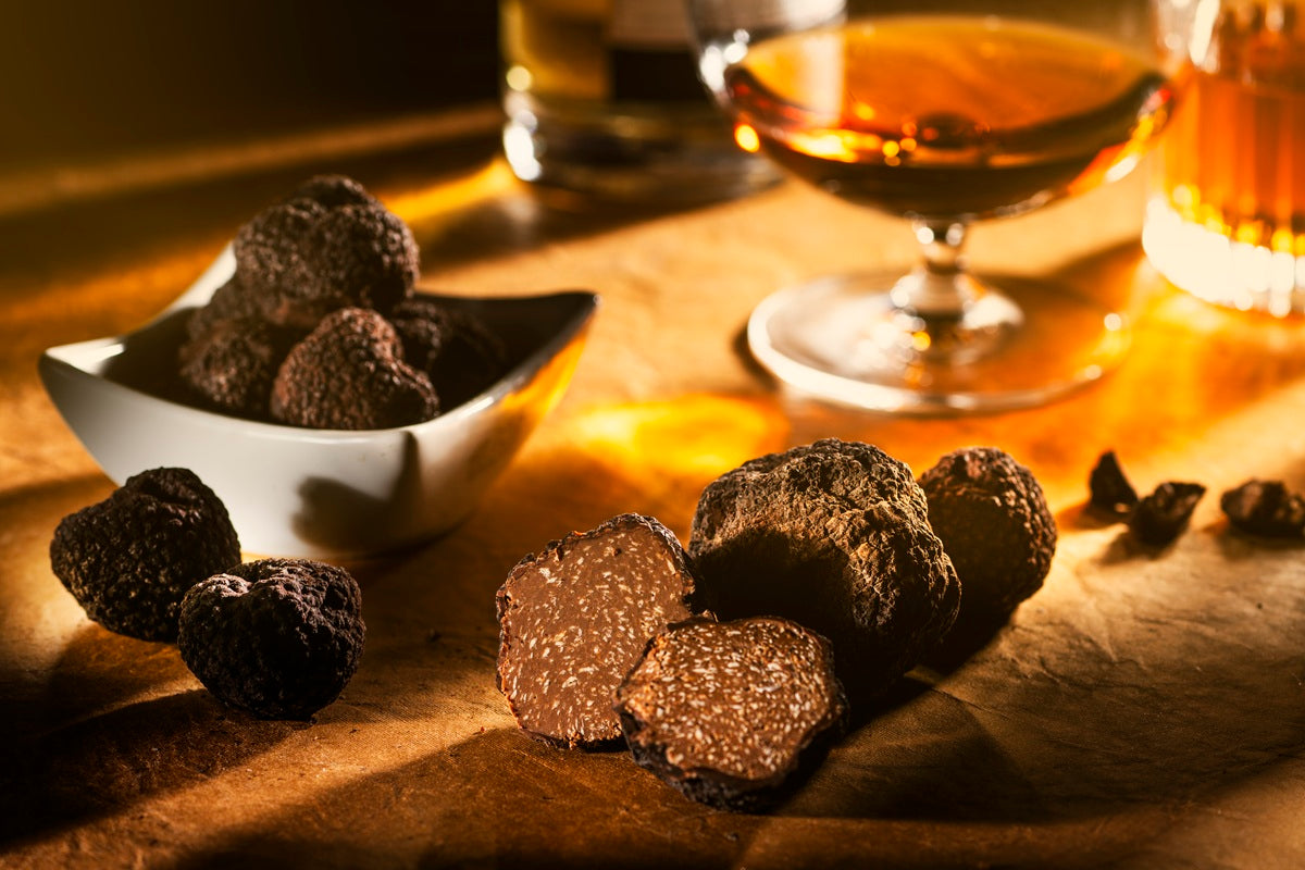 Čokoládový lanýž s hořkou čokoládou, 100 g (Tartufo Regale Black)