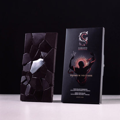 Dunkleschokoladentafel gefüllt mit Kirsch-Balsamico-Creme, 120 g